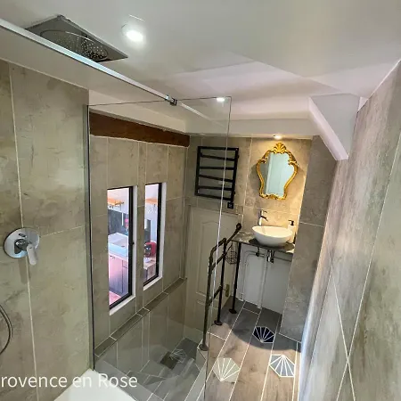 T2 / 58 M2 / 4 Personnes Апартаменты